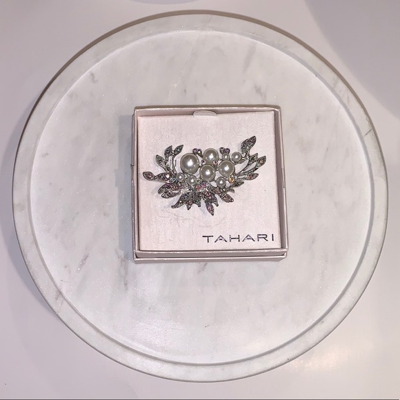 Tahari Brooch - Picture 2 of 2